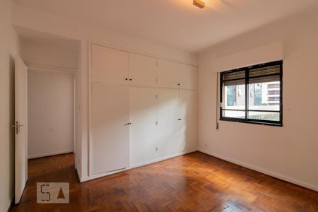 Quarto 1 de apartamento à venda com 2 quartos, 103m² em Itaim Bibi, São Paulo