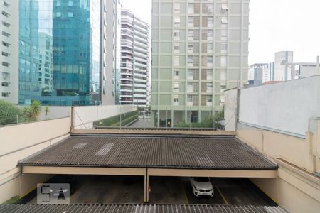 Vista Quarto 2 de apartamento à venda com 2 quartos, 103m² em Itaim Bibi, São Paulo