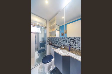 Banheiro de apartamento à venda com 1 quarto, 49m² em Vila Valparaíso, Santo André