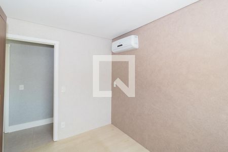 Quarto de apartamento à venda com 2 quartos, 76m² em Marechal Rondon, Canoas