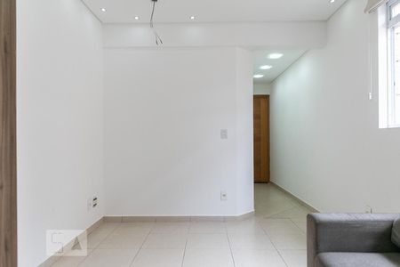 Sala de apartamento para alugar com 2 quartos, 55m² em Gonzaga, Santos