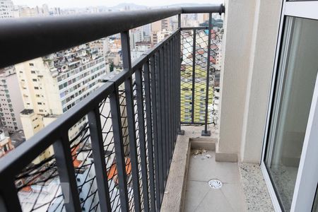 Varanda de apartamento para alugar com 1 quarto, 35m² em Santa Ifigênia, São Paulo