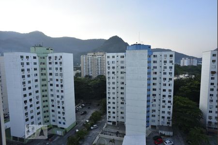 Vista do Quarto 1 de apartamento à venda com 2 quartos, 60m² em Jacarepaguá, Rio de Janeiro