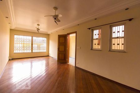 Sala de casa à venda com 4 quartos, 250m² em Vila Barreto, São Paulo