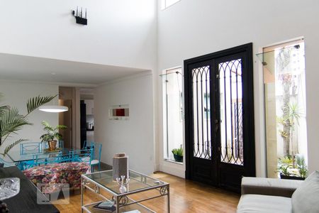 Sala de casa à venda com 3 quartos, 144m² em Vila Scarpelli, Santo André