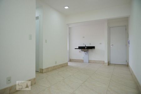 Sala de apartamento para alugar com 2 quartos, 53m² em Vila Tibiriçá, Santo André