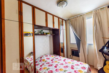 Quarto  de apartamento à venda com 1 quarto, 50m² em Icaraí, Niterói