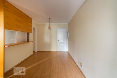 Sala de apartamento para alugar com 2 quartos, 56m² em Indianópolis, São Paulo