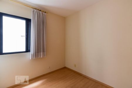 Suite de apartamento para alugar com 2 quartos, 56m² em Indianópolis, São Paulo