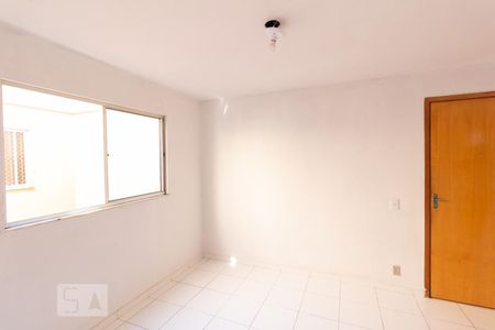 Sala de apartamento para alugar com 2 quartos, 80m² em Cascadura, Rio de Janeiro