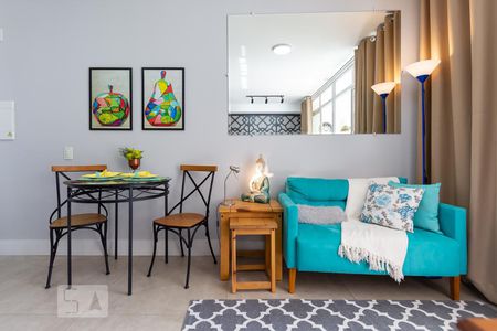 Studio - Sala de apartamento para alugar com 1 quarto, 36m² em Real Parque, São Paulo