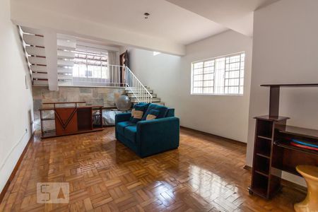 Sala de casa para alugar com 3 quartos, 290m² em Jardim Trussardi, São Paulo