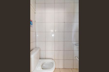 Banheiro de casa para alugar com 1 quarto, 30m² em Vila Medeiros, São Paulo