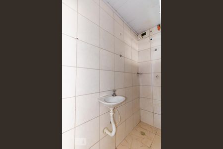 Banheiro de casa para alugar com 1 quarto, 30m² em Vila Medeiros, São Paulo