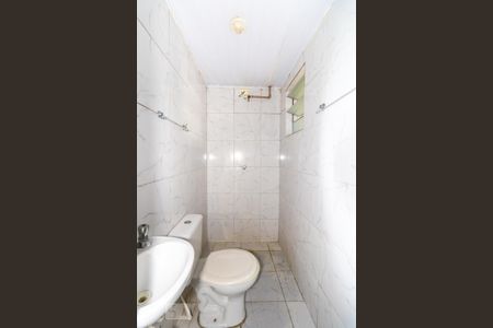 Banheiro de casa para alugar com 1 quarto, 35m² em Vila Medeiros, São Paulo