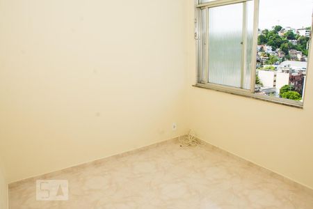 Quarto e suite de apartamento para alugar com 3 quartos, 100m² em Jardim Guanabara, Rio de Janeiro