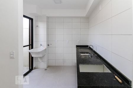 Cozinha e Área de Serviço de apartamento para alugar com 1 quarto, 33m² em Chácara Santo Antônio (zona Leste), São Paulo