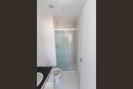 Banheiro de apartamento para alugar com 1 quarto, 33m² em Chácara Santo Antônio (zona Leste), São Paulo