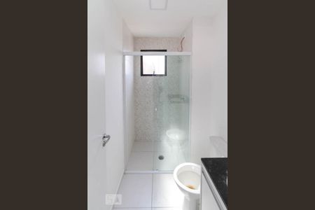 Banheiro de apartamento para alugar com 1 quarto, 33m² em Chácara Santo Antônio (zona Leste), São Paulo