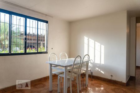 Sala de apartamento para alugar com 2 quartos, 50m² em Conjunto Residencial José Bonifácio, São Paulo