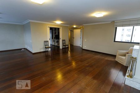 sala  de apartamento à venda com 3 quartos, 250m² em Real Parque, São Paulo