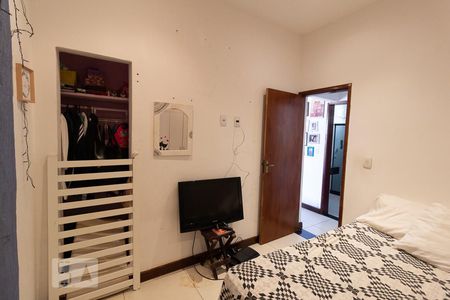 Quarto 1 de casa para alugar com 2 quartos, 110m² em Rocha, Rio de Janeiro