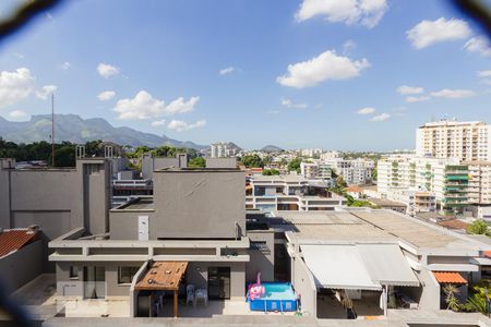 Vista de apartamento para alugar com 2 quartos, 60m² em Tanque, Rio de Janeiro