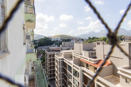 Vista de apartamento à venda com 2 quartos, 60m² em Tanque, Rio de Janeiro