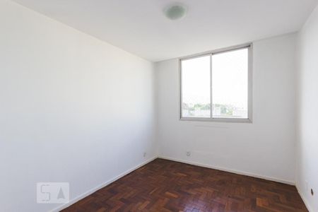 Quarto 1 de apartamento para alugar com 2 quartos, 60m² em Tanque, Rio de Janeiro