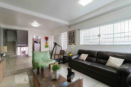 Sala de casa à venda com 3 quartos, 350m² em Vila Matilde, São Paulo
