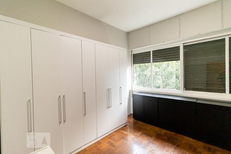 Quarto de apartamento à venda com 2 quartos, 140m² em Cerqueira César, São Paulo