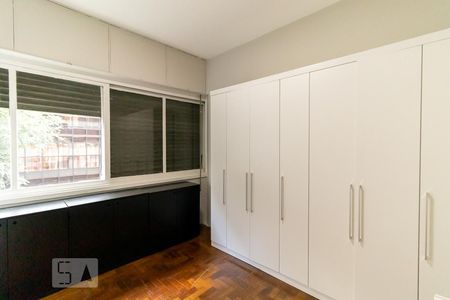 Quarto de apartamento à venda com 2 quartos, 140m² em Cerqueira César, São Paulo