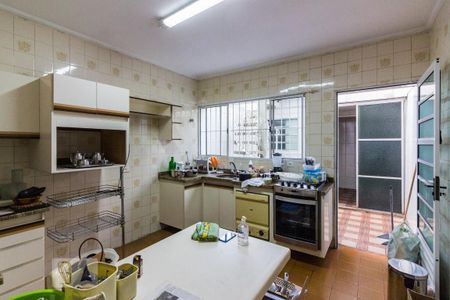 Cozinha de casa à venda com 2 quartos, 120m² em Vila Roque, São Paulo