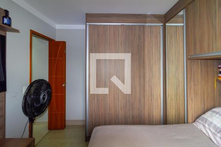 Quarto 1 de apartamento para alugar com 2 quartos, 47m² em Vila Antonieta, São Paulo