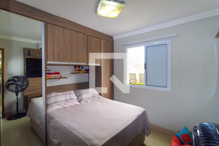 Quarto 1 de apartamento para alugar com 2 quartos, 47m² em Vila Antonieta, São Paulo