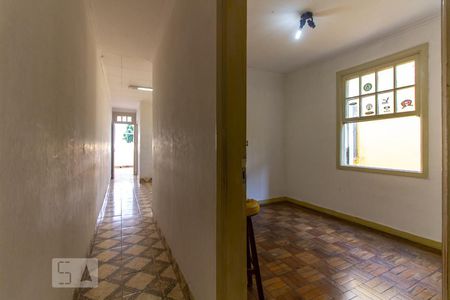 Corredor de casa para alugar com 2 quartos, 75m² em Belenzinho, São Paulo