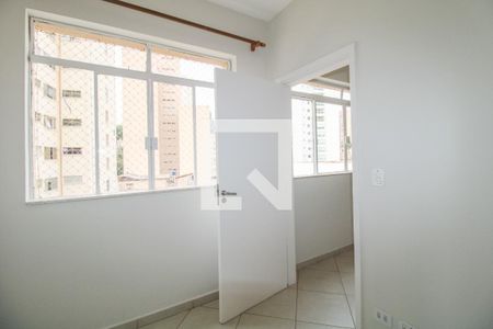 Quarto  de apartamento à venda com 2 quartos, 55m² em Centro, Campinas