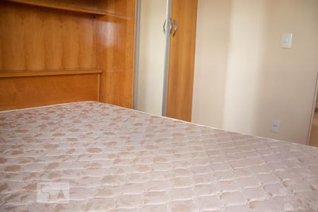 Quarto 1 de apartamento à venda com 2 quartos, 48m² em Vila Guarani (z Sul), São Paulo