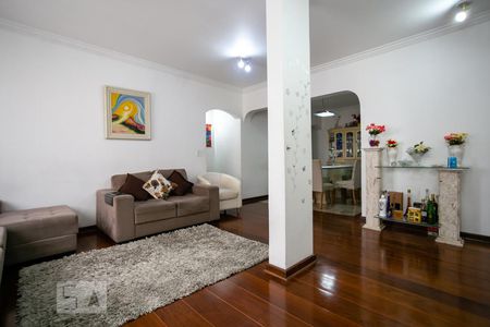 Sala de Estar de apartamento à venda com 3 quartos, 140m² em Parque Maria Domitila, São Paulo