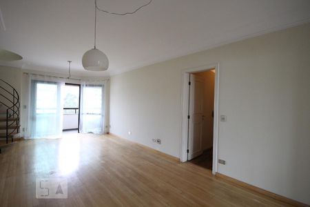 Sala de apartamento para alugar com 3 quartos, 220m² em Real Parque, São Paulo