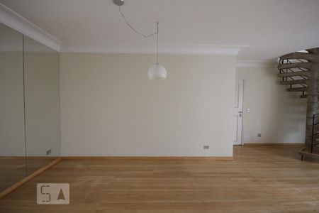 Sala de apartamento para alugar com 3 quartos, 220m² em Real Parque, São Paulo