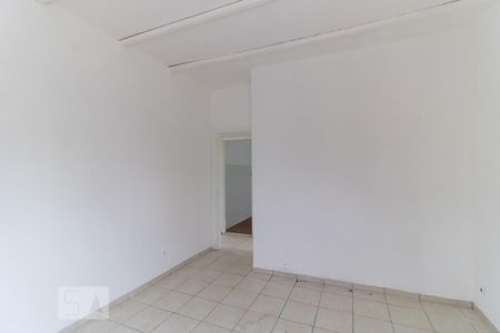 Quarto de casa para alugar com 1 quarto, 40m² em Cambuci, São Paulo