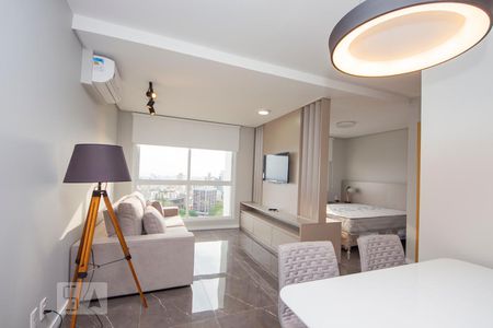 Sala  de apartamento para alugar com 1 quarto, 48m² em Petrópolis, Porto Alegre