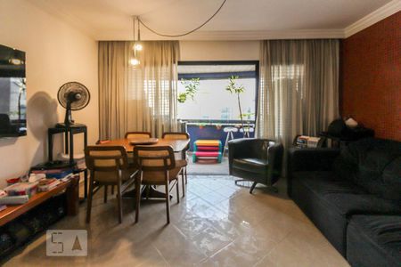 Sala de apartamento à venda com 1 quarto, 70m² em Vila Olímpia, São Paulo