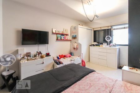 Quarto  de apartamento à venda com 1 quarto, 70m² em Vila Olímpia, São Paulo