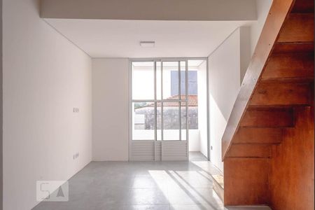 Sala de kitnet/studio para alugar com 1 quarto, 32m² em Vila Matilde, São Paulo