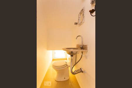 Lavabo de casa à venda com 3 quartos, 200m² em Jaguaribe, Osasco