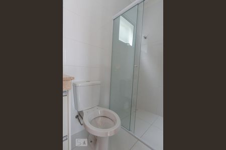 Banheiro de apartamento para alugar com 1 quarto, 30m² em Vila Dom Pedro Ii, São Paulo