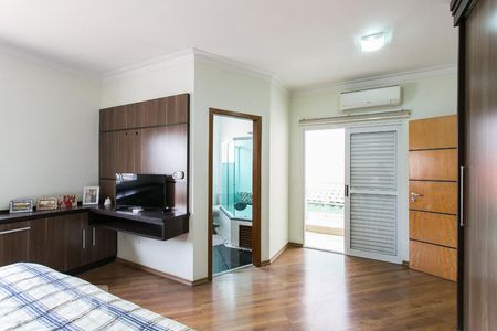 Suíte 1 de casa à venda com 4 quartos, 340m² em Vila Esperança, São Paulo