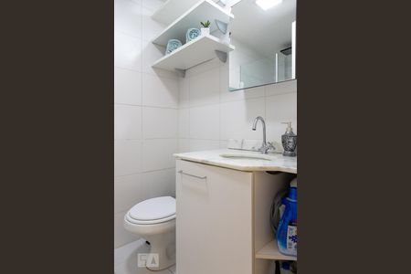 Banheiro de kitnet/studio à venda com 1 quarto, 26m² em Bela Vista, São Paulo